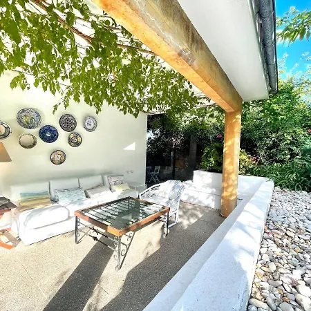House Ideal For Children Ferienhaus *